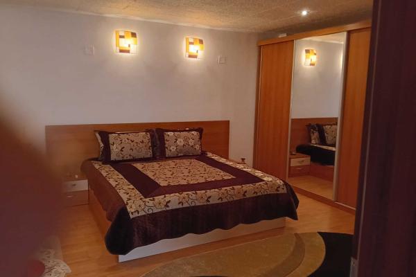Casă individuală | 176 mp utili |Teren 327 mp/ zona Cetatii
