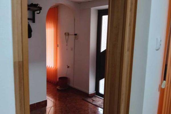 Casă individuală | 176 mp utili |Teren 327 mp/ zona Cetatii