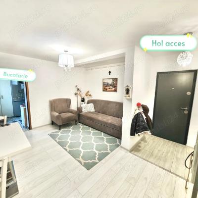 De vanzare  3 camere(65mp), decomandat si mobilat complet plus boxa generoasa