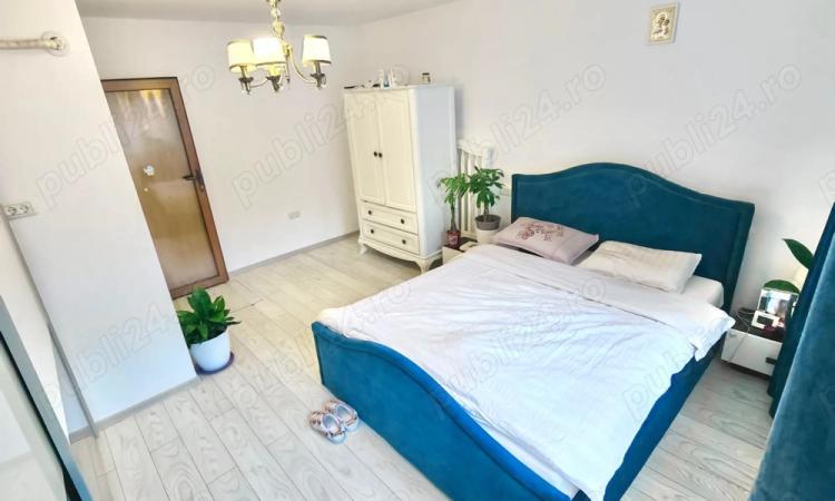 De vanzare 3 camere(65mp), decomandat si mobilat complet plus boxa generoasa