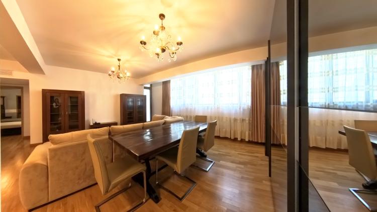 Apartament Elegant, 3 Camere si 2 Bai - Kiseleff/ Clucerului