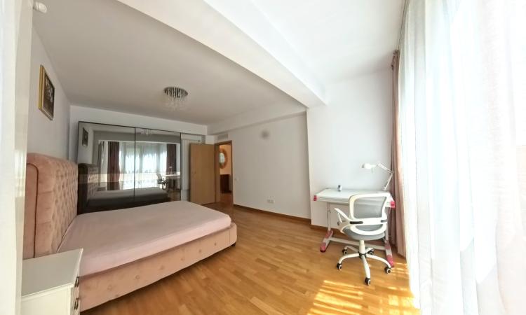 Apartament Elegant, 3 Camere si 2 Bai - Kiseleff/ Clucerului
