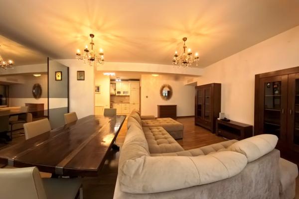 Apartament Elegant, 3 Camere si 2 Bai - Kiseleff/ Clucerului
