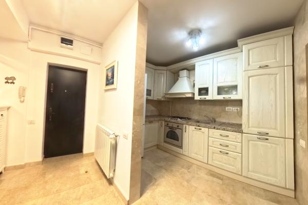 Apartament Elegant, 3 Camere si 2 Bai - Kiseleff/ Clucerului