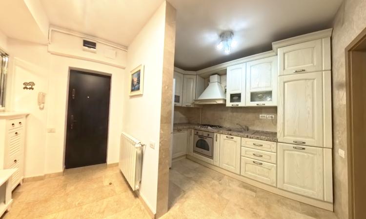 Apartament Elegant, 3 Camere si 2 Bai - Kiseleff/ Clucerului