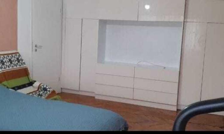 Apartament 3 camere | 67 mp + balcon | Zonă centrală