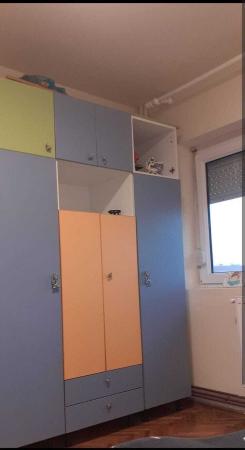 Apartament 3 camere | 67 mp + balcon | Zonă centrală