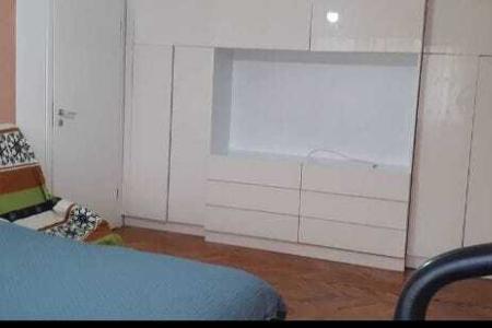 Apartament 3 camere | 67 mp + balcon | Zonă centrală