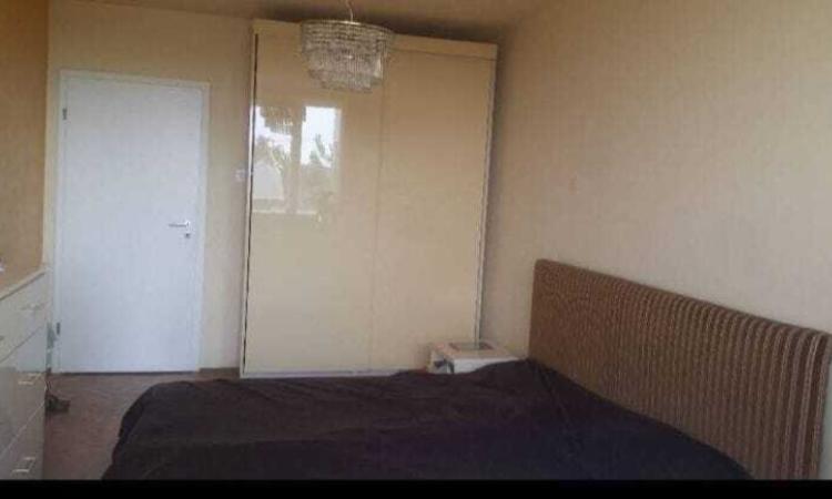 Apartament 3 camere | 67 mp + balcon | Zonă centrală