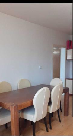 Apartament 3 camere | 67 mp + balcon | Zonă centrală