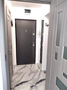 2 Camere  , complet renovat  - 85 000 euro