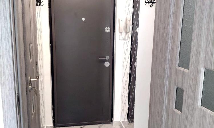 2 Camere , complet renovat - 85 000 euro