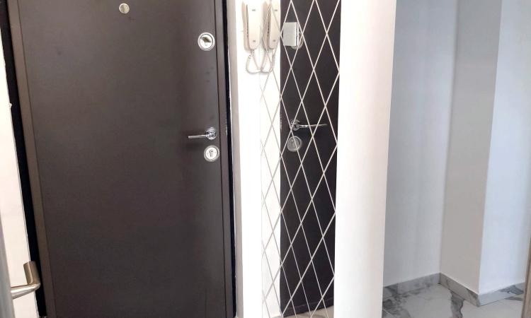 2 Camere , complet renovat - 85 000 euro