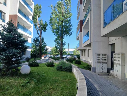 Apartament spațios 90 mp | 2 băi | 2 balcoane | Otopeni