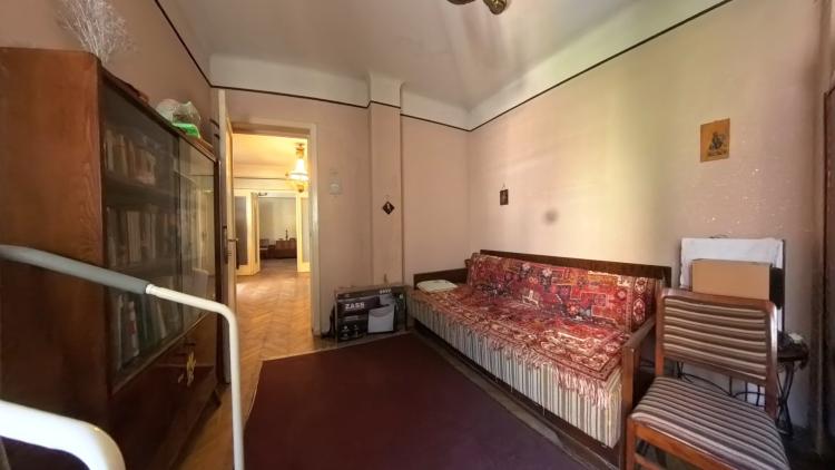 De vanzare,  apartament 3 camere in vila, zona Mosilor/Foisorul de Foc