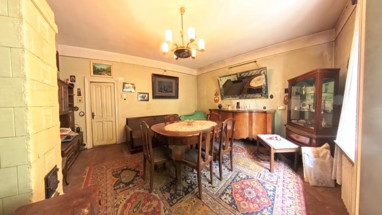 Apartamente in vila, garaj si curte comuna, zona Dacia/Polona