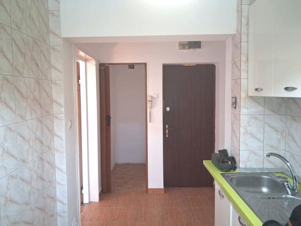Apartament  2 Camere , chiar langa Parcul I O R