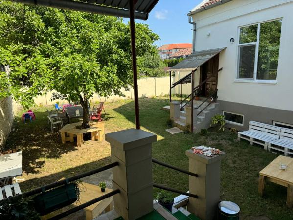 Timișoara | Casă 10 camere | Zona Lunei | 360 mp utili | Ideală pentru investiție