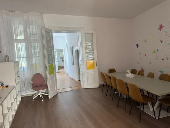 Timișoara | Casă 10 camere | Zona Lunei | 360 mp utili | Ideală pentru investiție