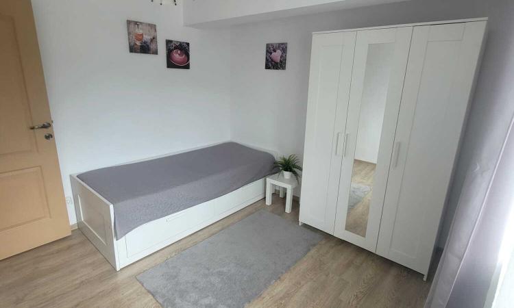 Inchiriere 3 camere la Piata Amzei