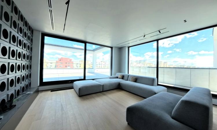 Comision 0 - Penthouse - 13 Septembrie