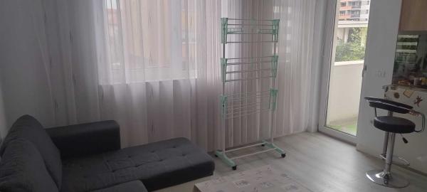 Vanzare 2 camere decomandate Aradului