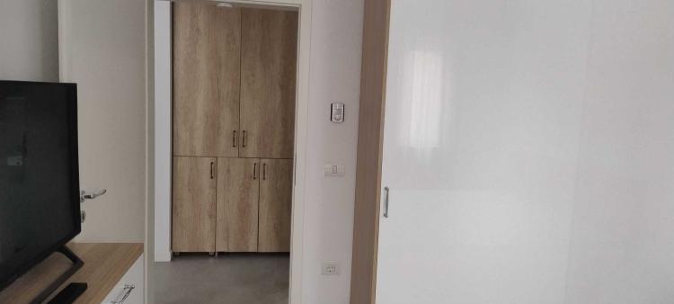 Vanzare 2 camere decomandate Aradului