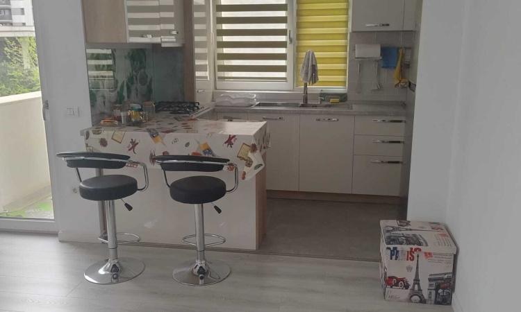 Vanzare 2 camere decomandate Aradului