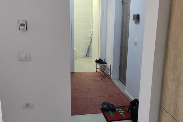 Vanzare 2 camere decomandate Aradului