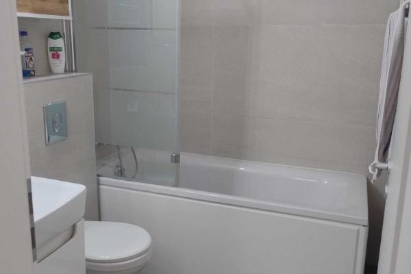 Vanzare 2 camere decomandate Aradului