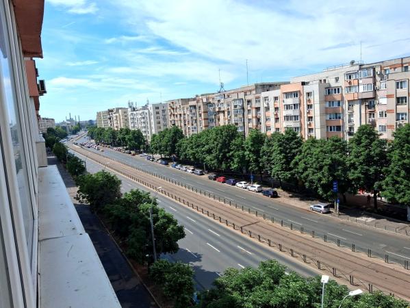 3 Camere  chiar langa metrou Iancului