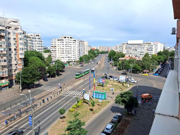 3 Camere  chiar langa metrou Iancului