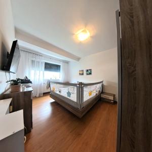 3 Camere - Militari - Etajul 1/2