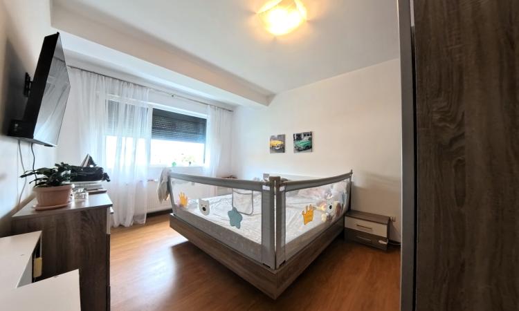 3 Camere - Militari - Etajul 1/2