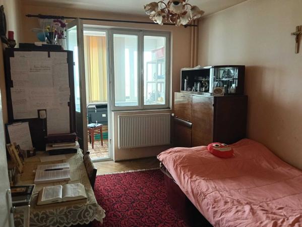 Apartament 3 camere | Calea Girocului | Etaj 8/10 | Potențial excelent de amenajare