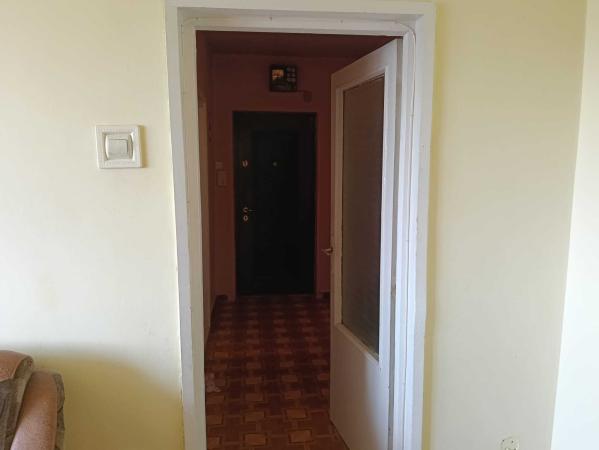 Apartament 3 camere | Calea Girocului | Etaj 8/10 | Potențial excelent de amenajare