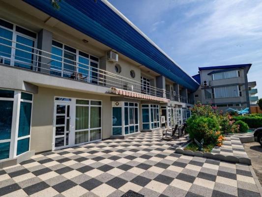 Hotel 3 stele de vânzare, 45 camere | Lângă Lacul Belona