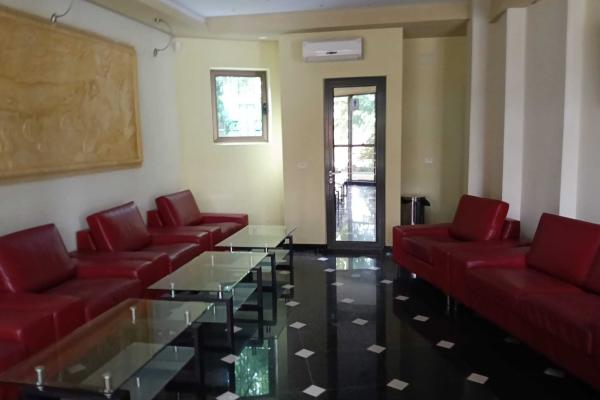 Hotel 3 stele de vânzare, 45 camere | Lângă Lacul Belona