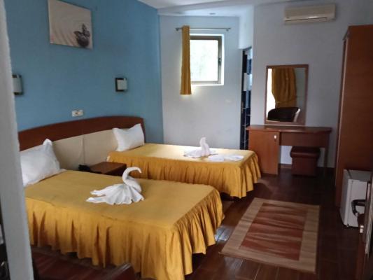 Hotel 3 stele de vânzare, 45 camere | Lângă Lacul Belona