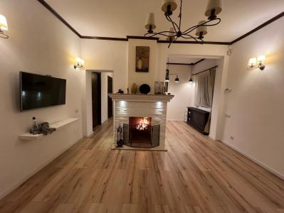 Vila de inchiriat Piata Dorobanti - mobilat si utilat modern -238 mp