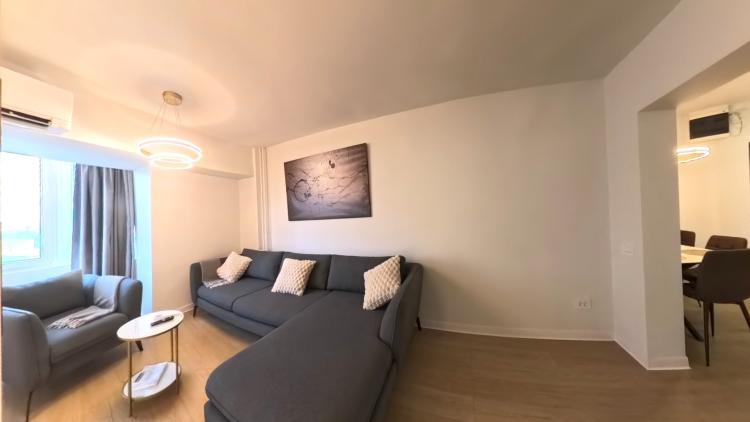 Apartament 3 camere -  Piata Alba Iulia/Decebal - Bucuresti