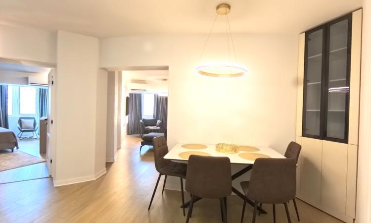 Apartament 3 camere - Piata Alba Iulia/Decebal - Bucuresti