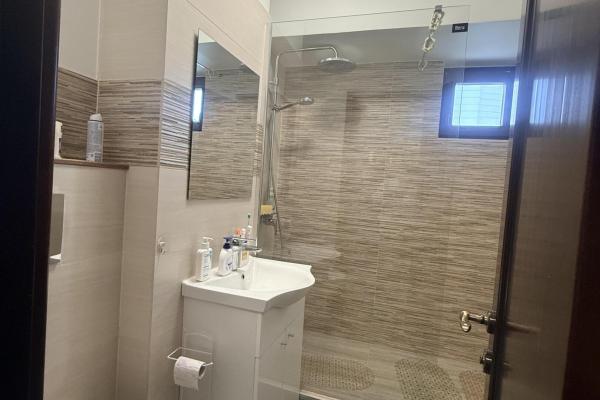 Apartament de vânzare 3 camere Sos. Nicolae Titulescu - Piața Victoriei - complet mobilat si utilat