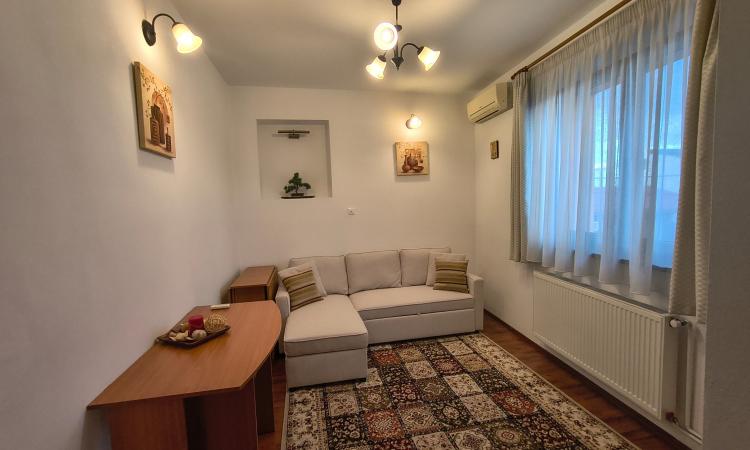 Închiriere apartament 3 camere, 80 mp - mobilat și utilat - Piața Dorobanți