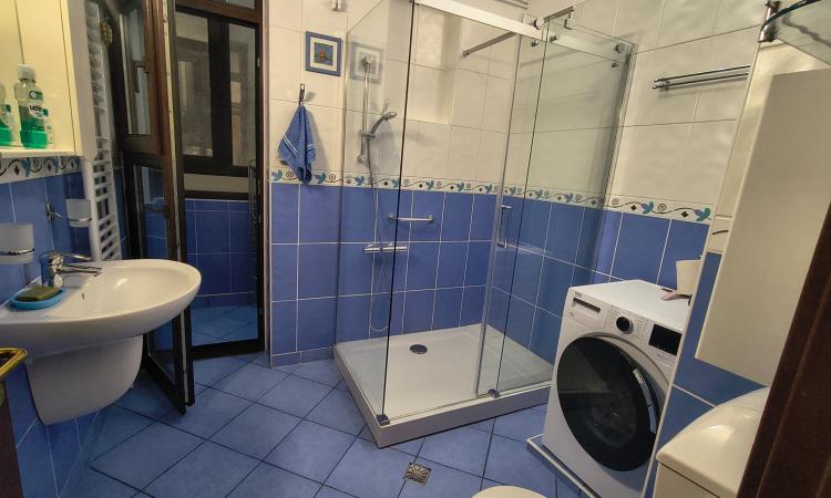 Închiriere apartament 3 camere, 80 mp - mobilat și utilat - Piața Dorobanți