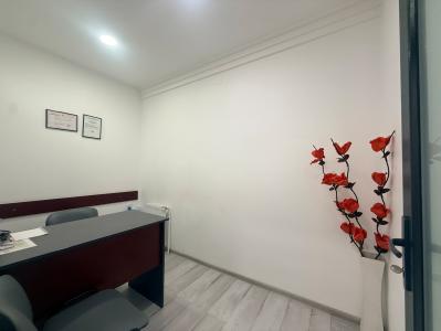 Apartament de vânzare 3 camere Dr. Iacob Felix - Piața Victoriei