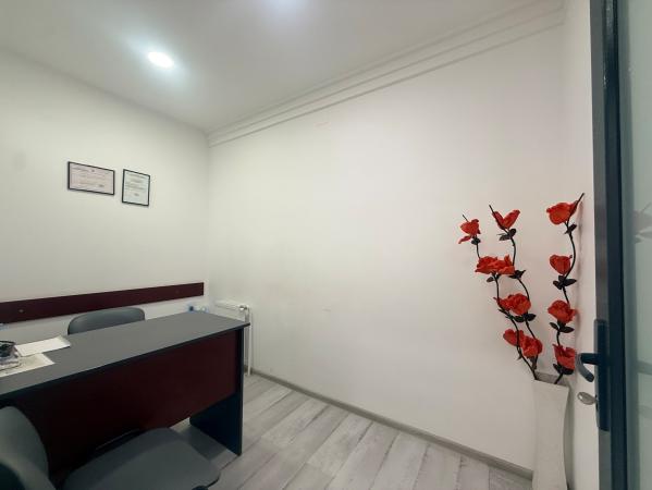 Apartament de vânzare 3 camere Dr. Iacob Felix - Piața Victoriei
