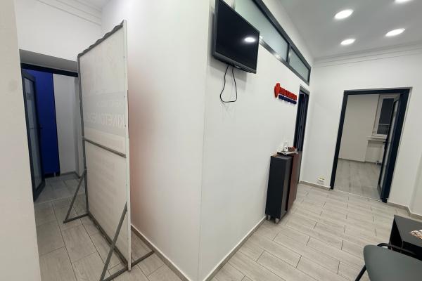 Apartament de vânzare 3 camere Dr. Iacob Felix - Piața Victoriei