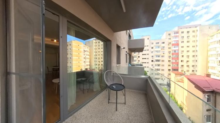 De inchiriat 2 camere C-entral Residence Vasile Lascar/Stefan cel Mare
