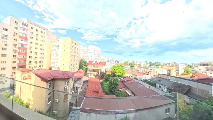 De inchiriat 2 camere C-entral Residence Vasile Lascar/Stefan cel Mare